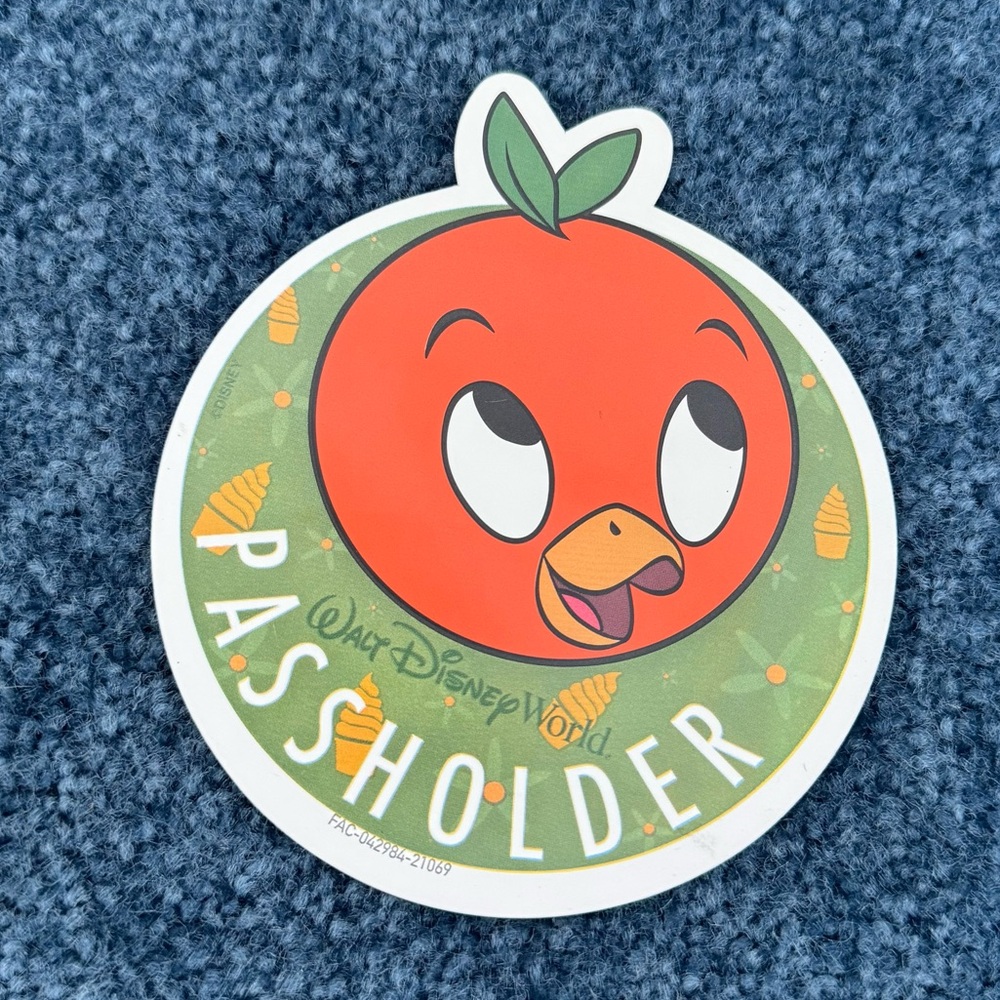 DISNEY | Annual Passholder Magnet - Orange Bird - NEW